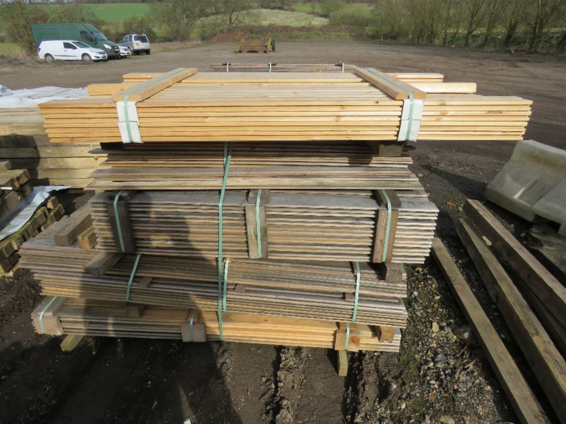 STACK OF SHIPLAP TIMBER CLADDING BOARDS 1.4-1.8M APPROX. - Image 3 of 3