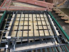 1X BAR TYPE GATE. 1.2M HEIGHT X 1MM WIDE APPROX .( PALLET B)