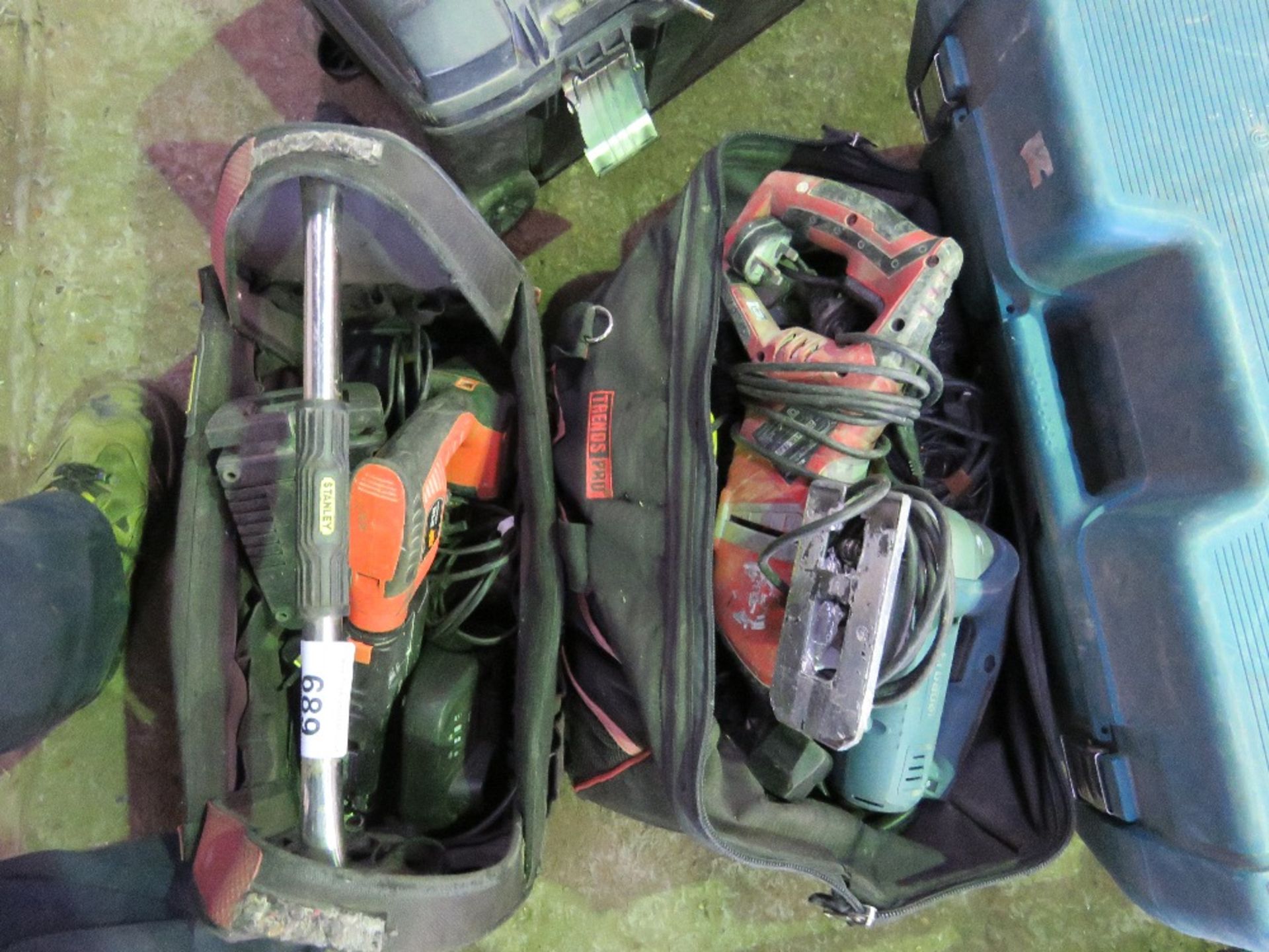 2 X TOOL BAGS WITH POWER TOOLS ETC. - Image 2 of 2