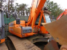 DOOSAN DX225LC 22TONNE TRACKED EXCAVATOR, YEAR 2009. 11,393REC HOURS. CAB GUARDS. 4 X BUCKETS.