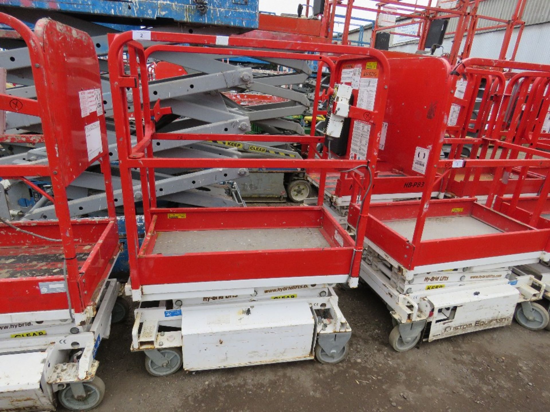 HYBRID HB830 SCISSOR LIFT ACCESS PLATFORM, 14FT MAX WORKING HEIGHT. SN:E0510211.