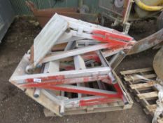 5 X ALUMINIUM SCAFFOLD STEP UNITS.