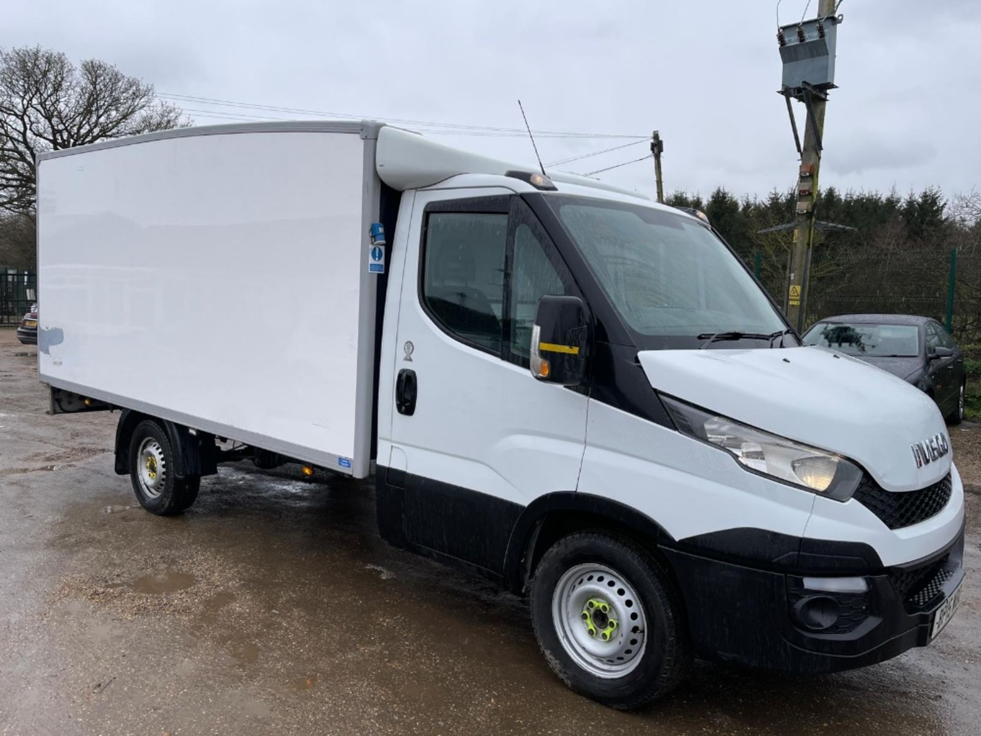 IVECO CONTROLLED TEMPERATURE DELIVERY BOX VAN REG:BP15 WBD. AUTOMATIC GEARBOX. WITH V5. - Image 11 of 17