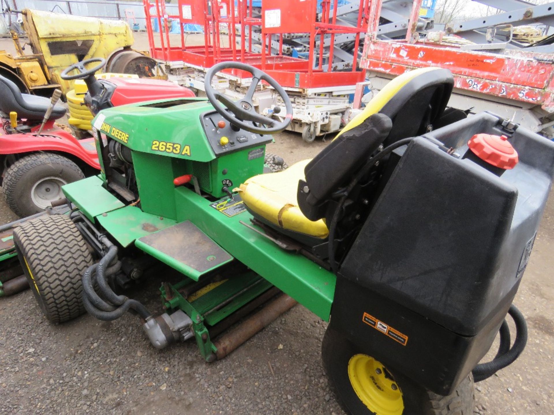 JOHN DEERE 2653A TRIPLE DIESEL ENGINED RIDE ON MOWER, 2305 REC HRS. WHEN TESTED WAS SEEN TO DRIVE, A - Image 3 of 7