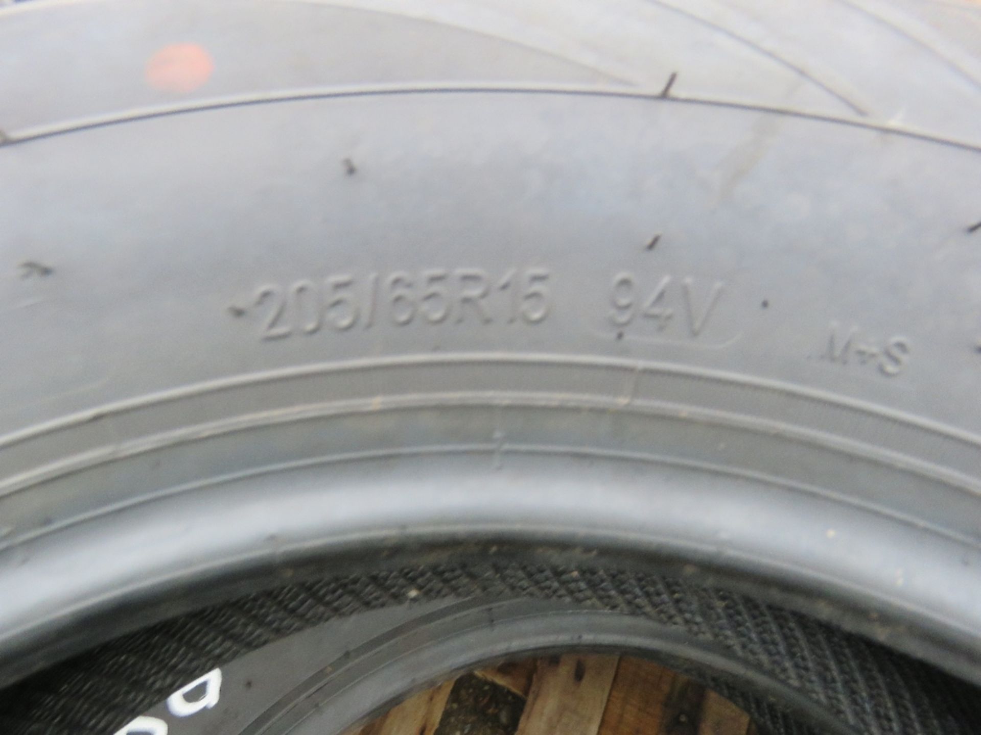 3 X TYRES SIZE 20565R15 94V FOR MERCEDES SPRINTER OR SIMILAR. - Image 4 of 4