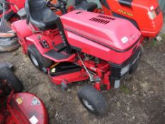 WESTWOOD S1300 RIDE ON MOWER. WHEN TESTED WAS SEEN TO RUN, DRIVE AND MOWERS ENGAGED.