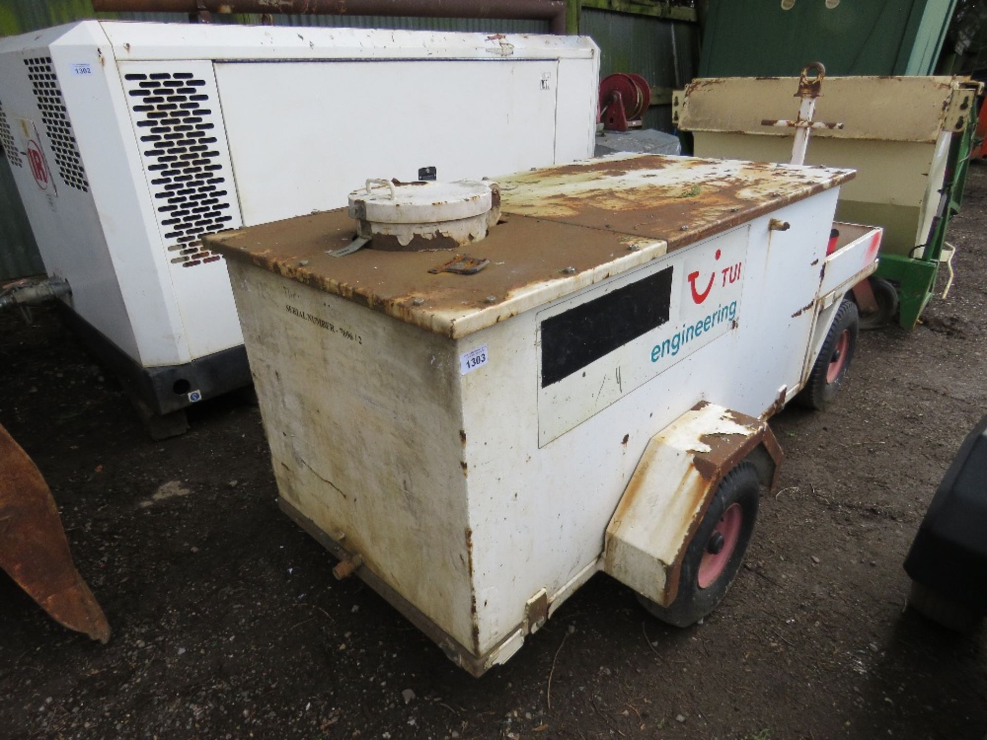 4 WHEELED WASTE OIL COLLECTION TRAILER, PREVIOUSLY USED AT MAJOR AIRPORT.