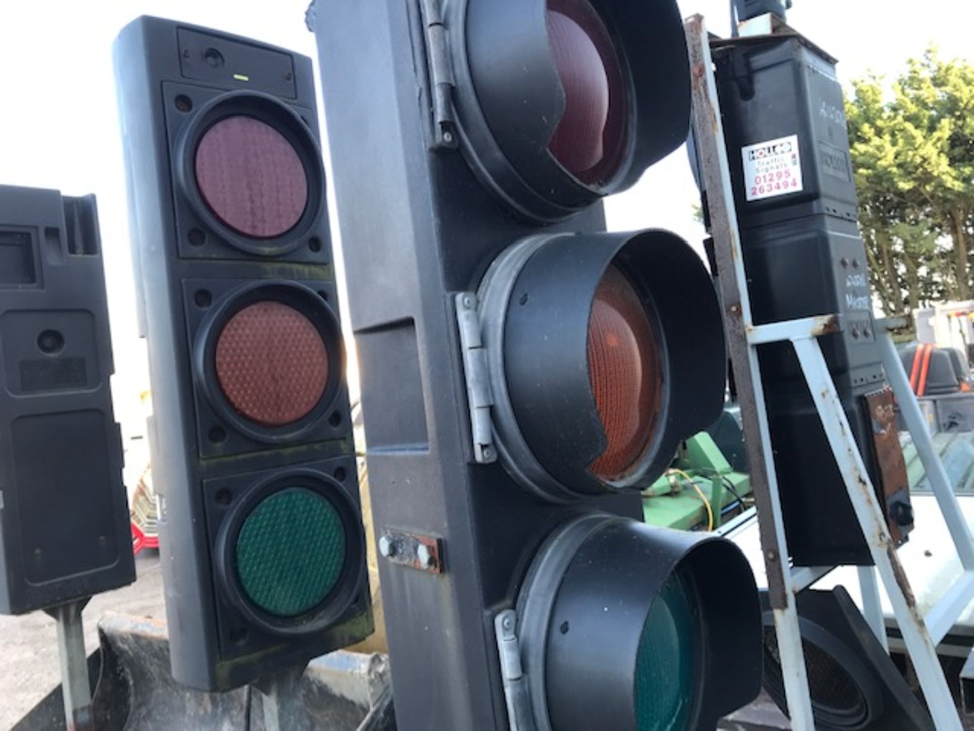 3 X PIKE MOBILE TRAFFIC LIGHTS FOR SPARES/REPAIR. - Image 5 of 7