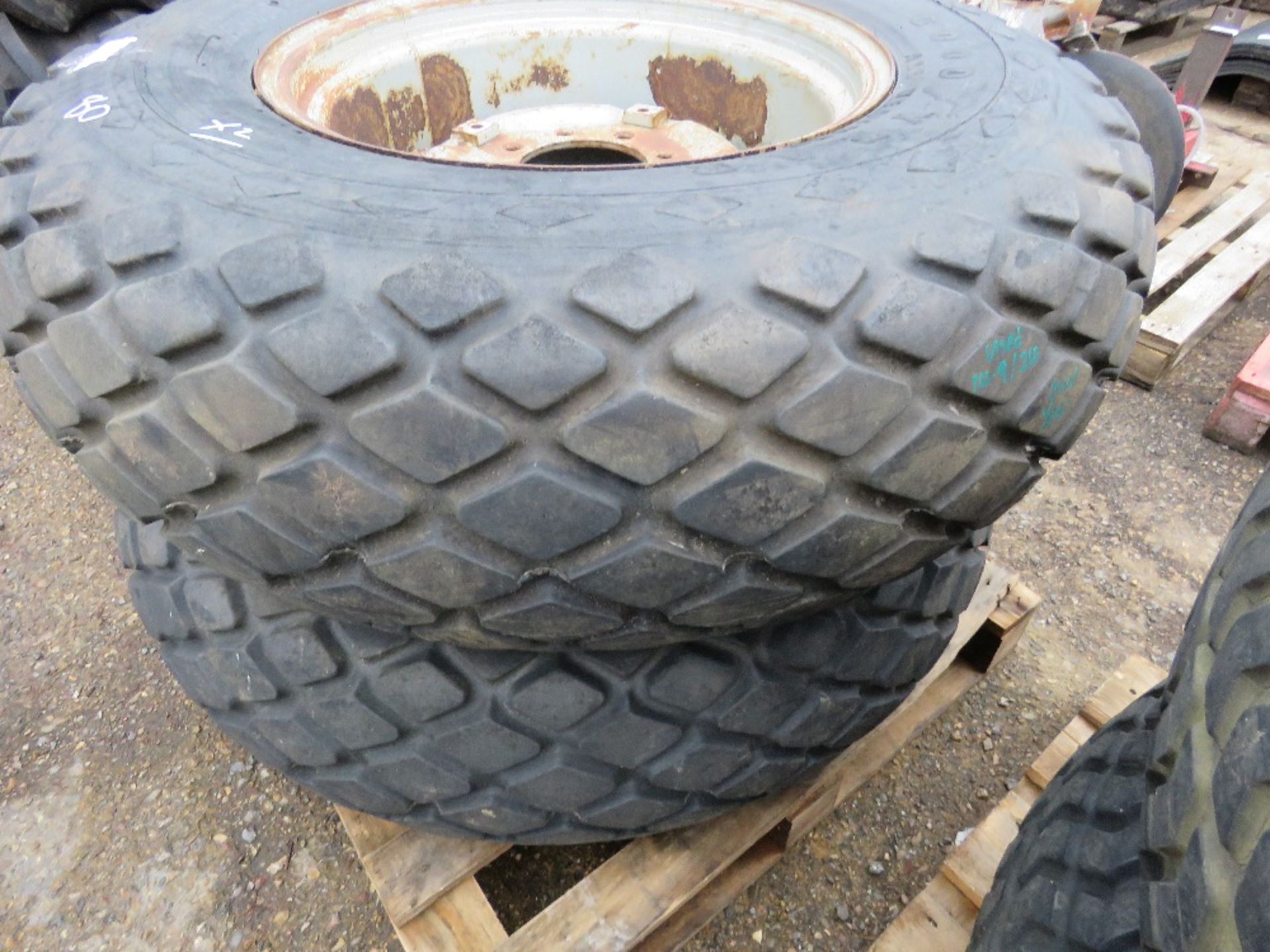 2 X WHEEL AND TYRES, GOODYEAR GRASS TREAD PATTERN SIZE 14.9-24 FOR COMPACT TRACTOR. - Image 5 of 5