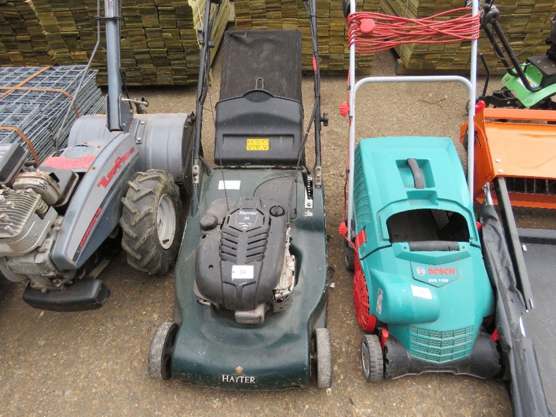 HAYTER HARRIER 56 MOWER WITH COLLECTOR. WHEN TESTED WAS SEEN TO RUN, DRIVE AND BLADES TURNED.