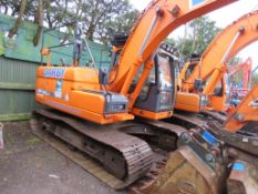 DOOSAN DX140LC 14 TONNE STEEL TRACKED EXCAVATOR, YEAR 2011. 9,286 REC HOURS. CAB GUARDS.