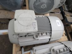 1 X INDUSTRIAL 15KW RATED ELECTRIC MOTOR, SOURCED FROM DEPOT CLEARANCE.