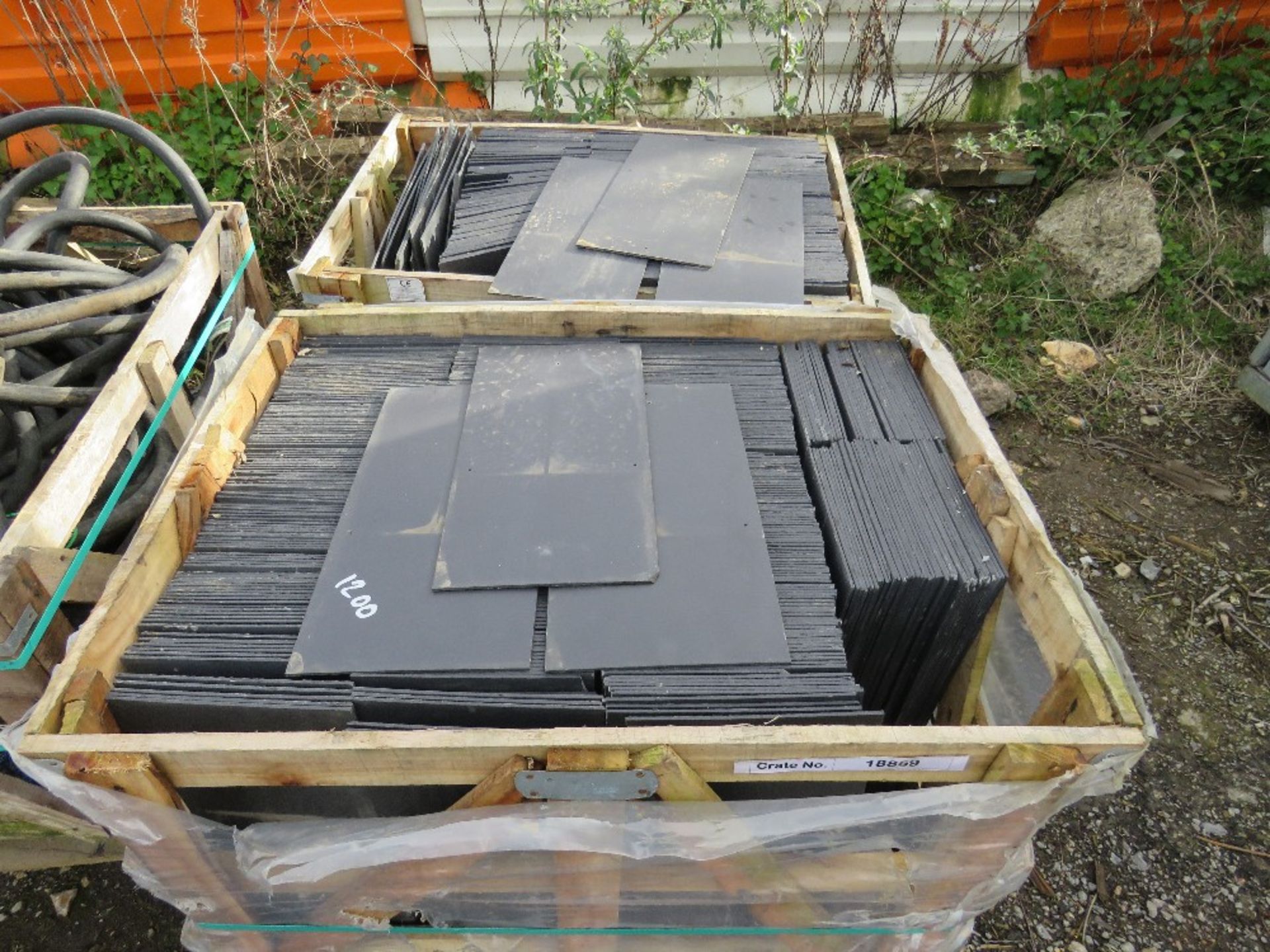 2 X STILLAGES OF ARTIFICIAL SLATE EFFECT ROOFING SLATES.