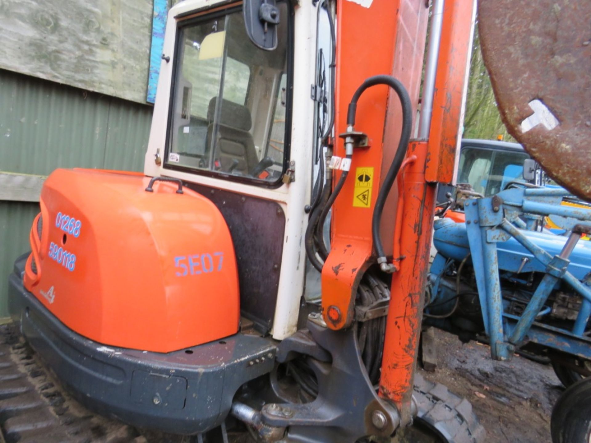 KUBOTA KX161-3a 5 TONNE RUBBER TRACKED EXCAVATOR, YEAR 2007 . SHOWING 718 REC HOURS??. CAB GUARDS.