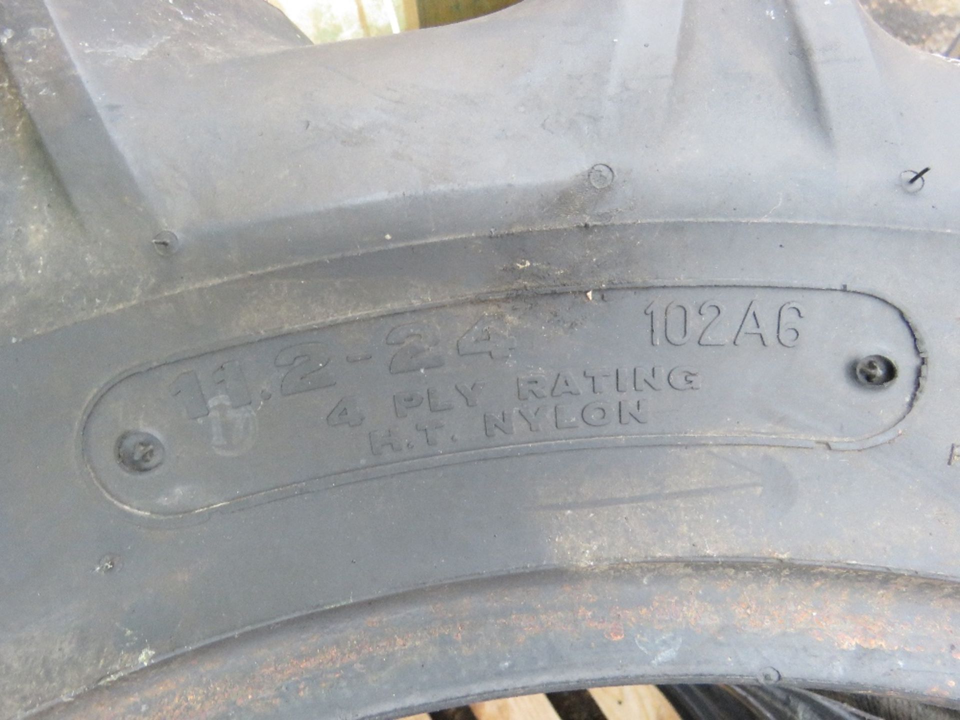 4NO 11.2-24 AGRICULTURAL COMPACT TRACTOR TYRES, LITTLE USED. - Image 4 of 4
