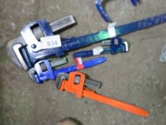 4 X ASSORTED SIZED STILSON SPANNERS.