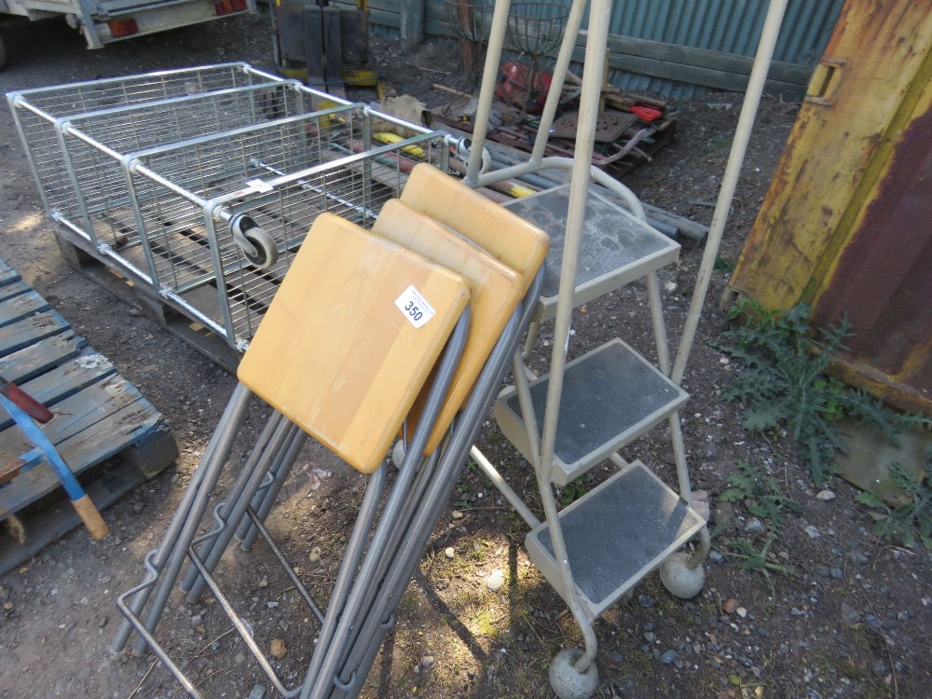 3 X STOOLS PLUS A SET OF LIBRARY STEPS. - Image 2 of 4