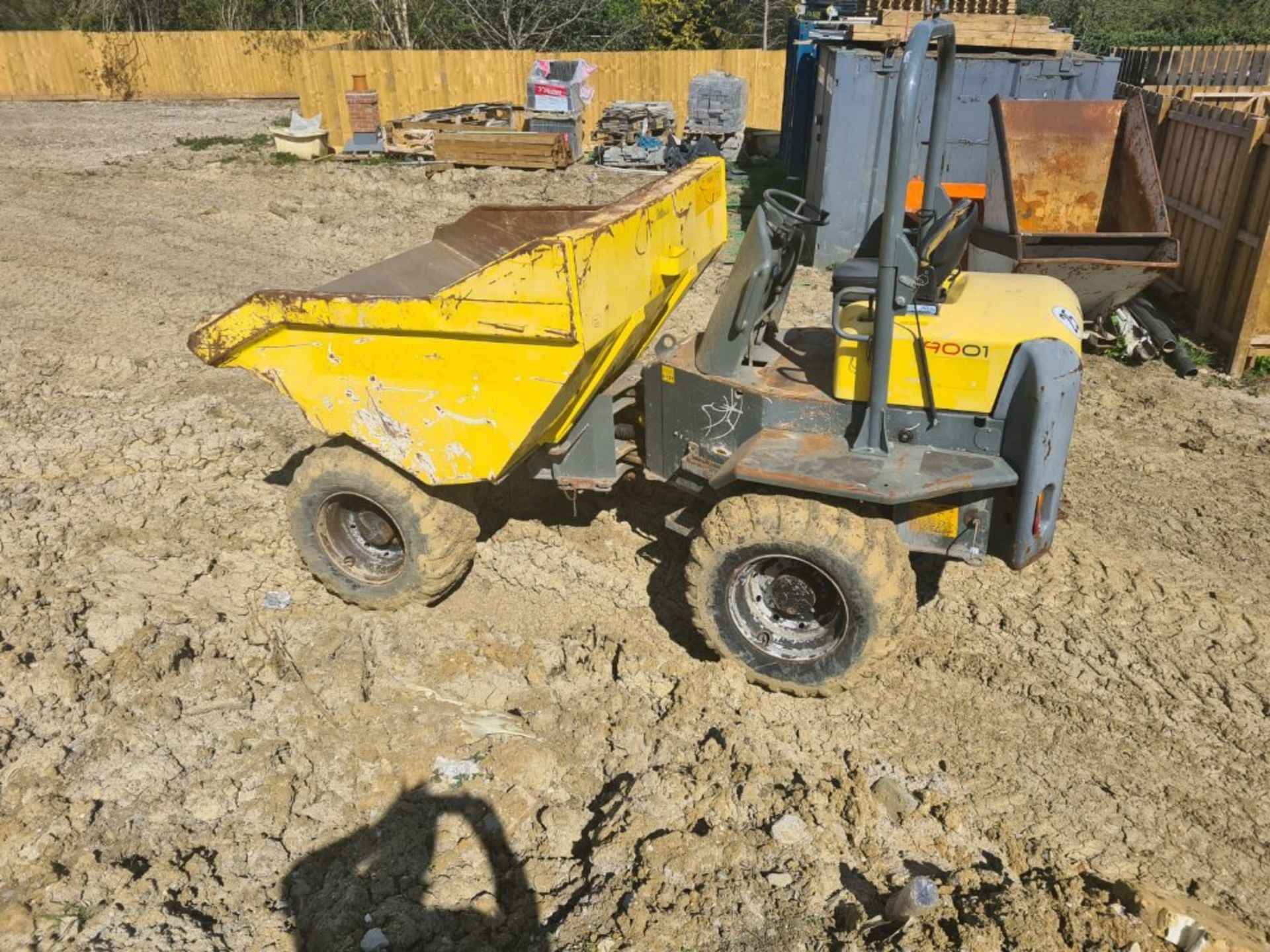 WACKER NEUSON 9001 9 TONNE SITE DUMPER, YEAR 2013. SN:WNCD0707TPAL00169. DIRECT FROM LOCAL HOUSE BUI - Image 2 of 5