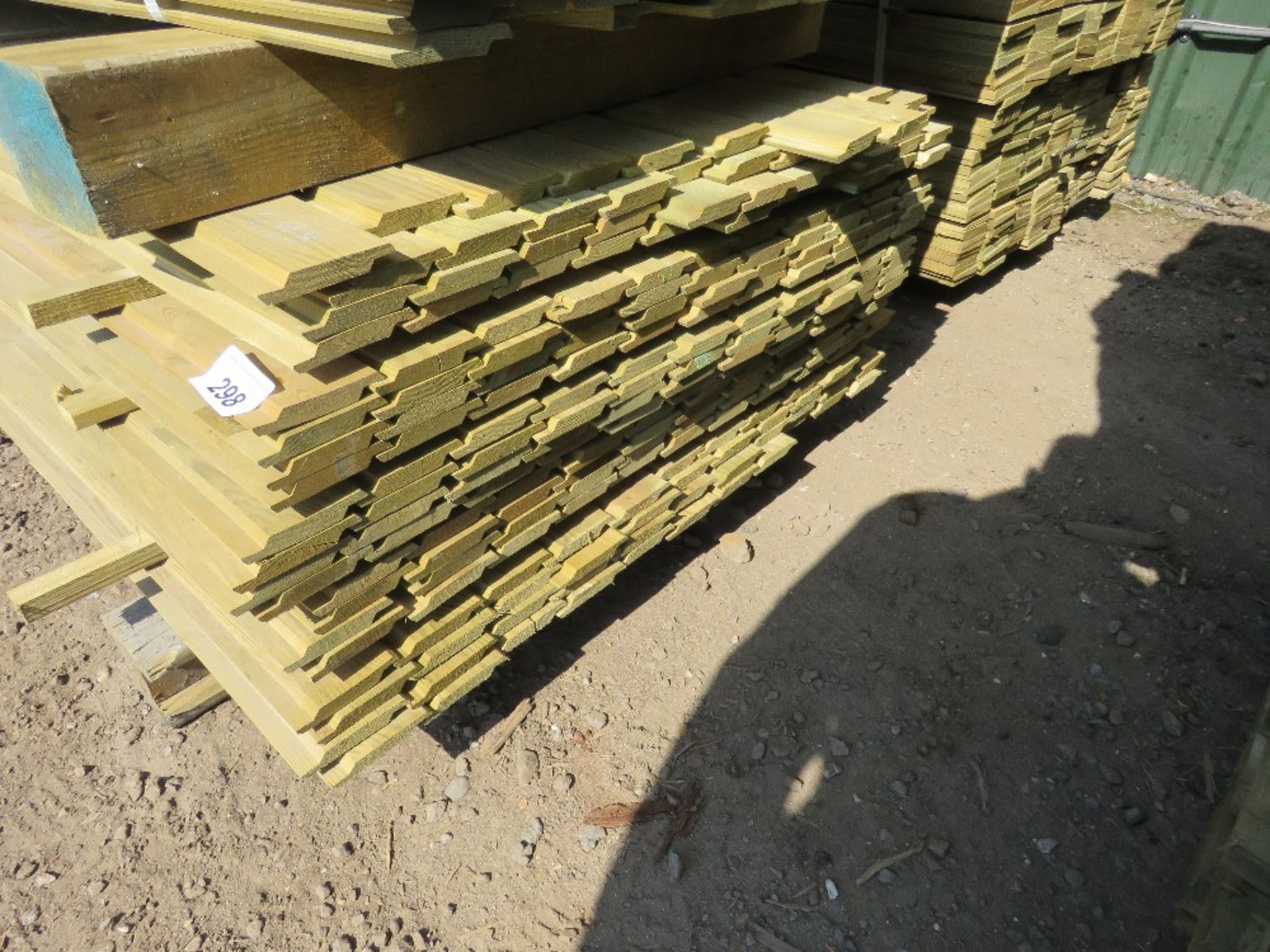 SMALL PACK OF PRESSURE TREATED SHIPLAP TIMBER FENCE CLADDING BOARDS, 1.73M LENGTH X 9.5CM WIDTH APPR - Image 2 of 2