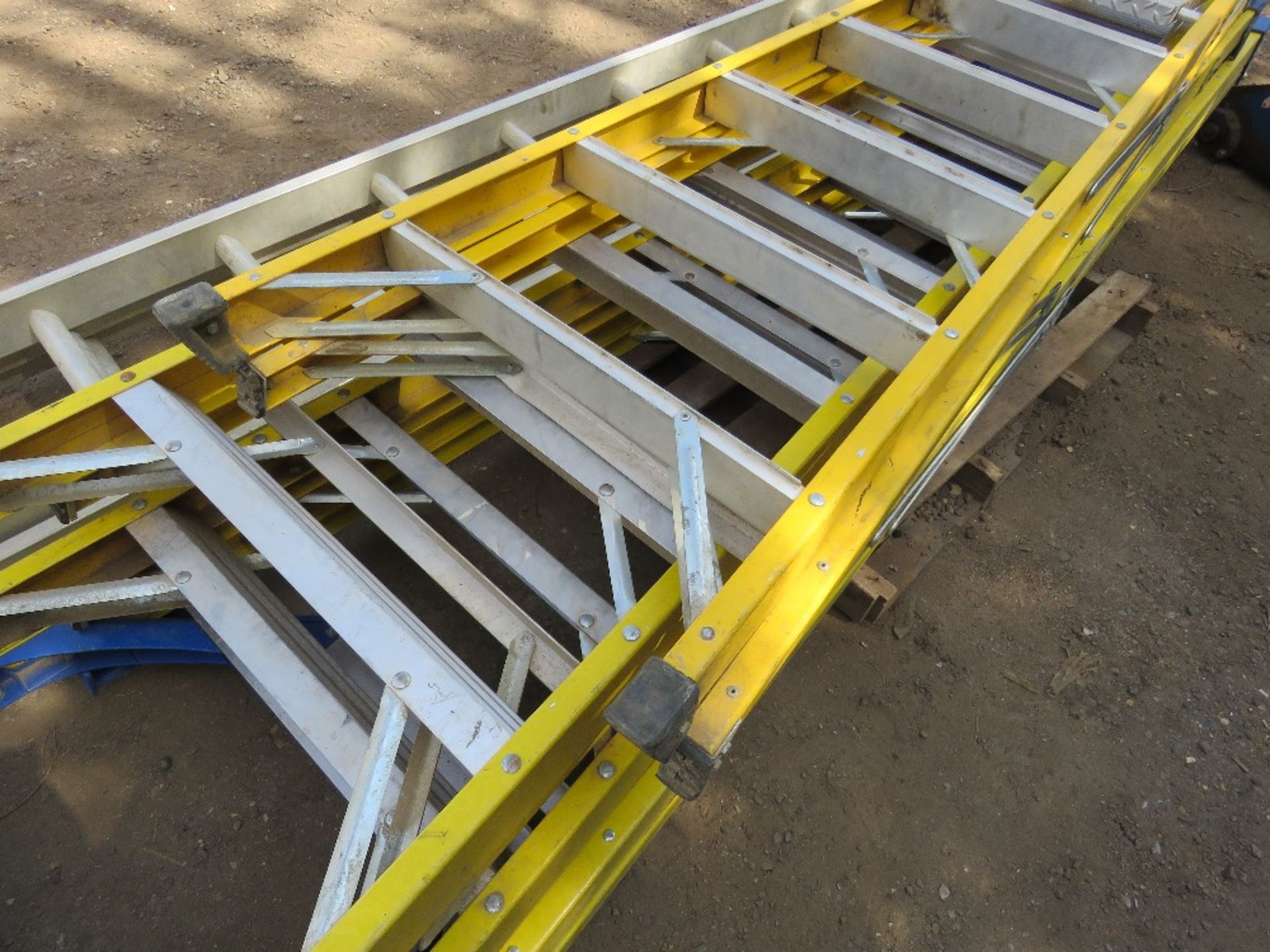 4 X GRP STEP LADDERS. - Image 3 of 3