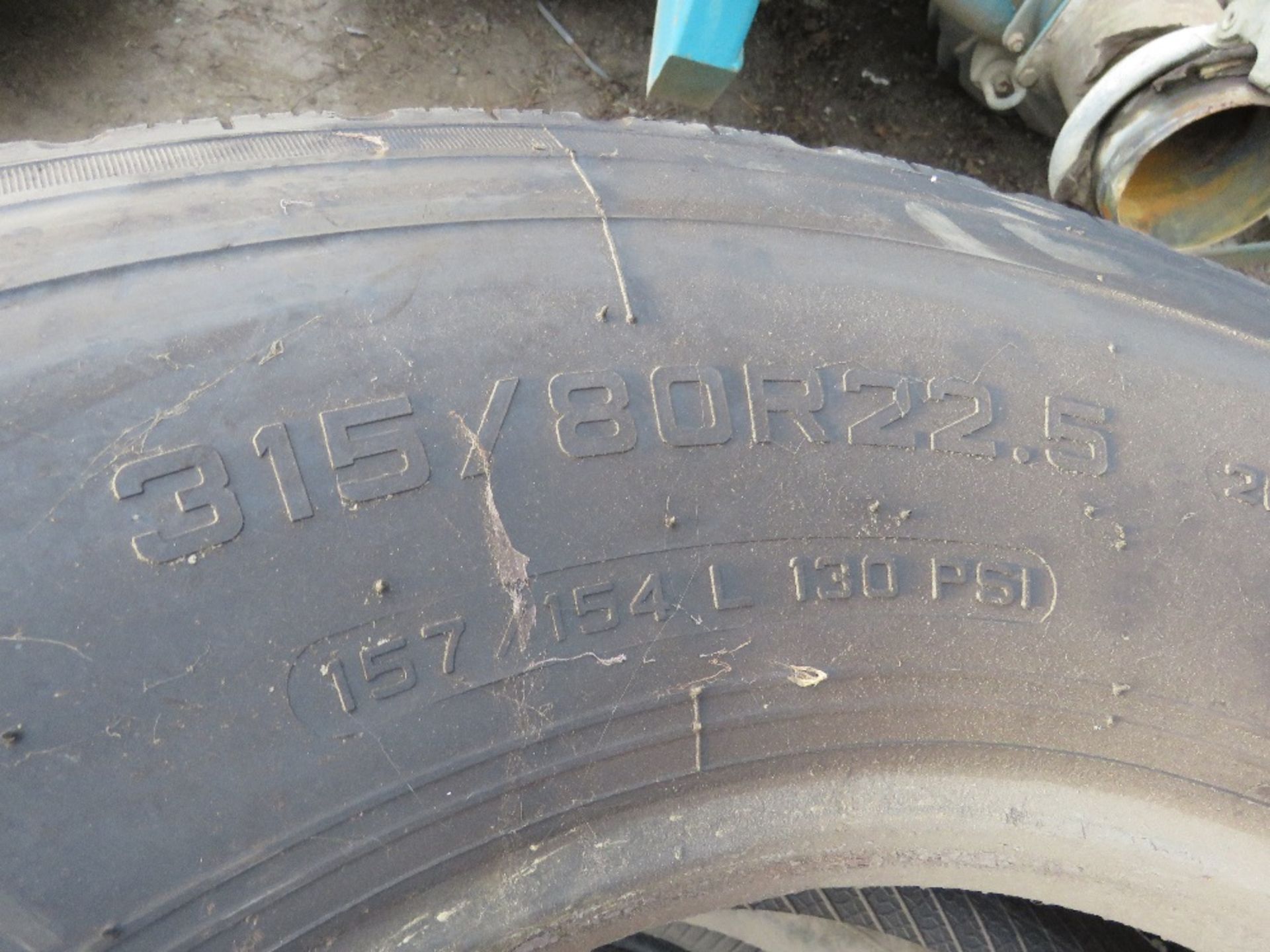 4 X LORRY TYRES, GOOD TREAD. - Image 4 of 5