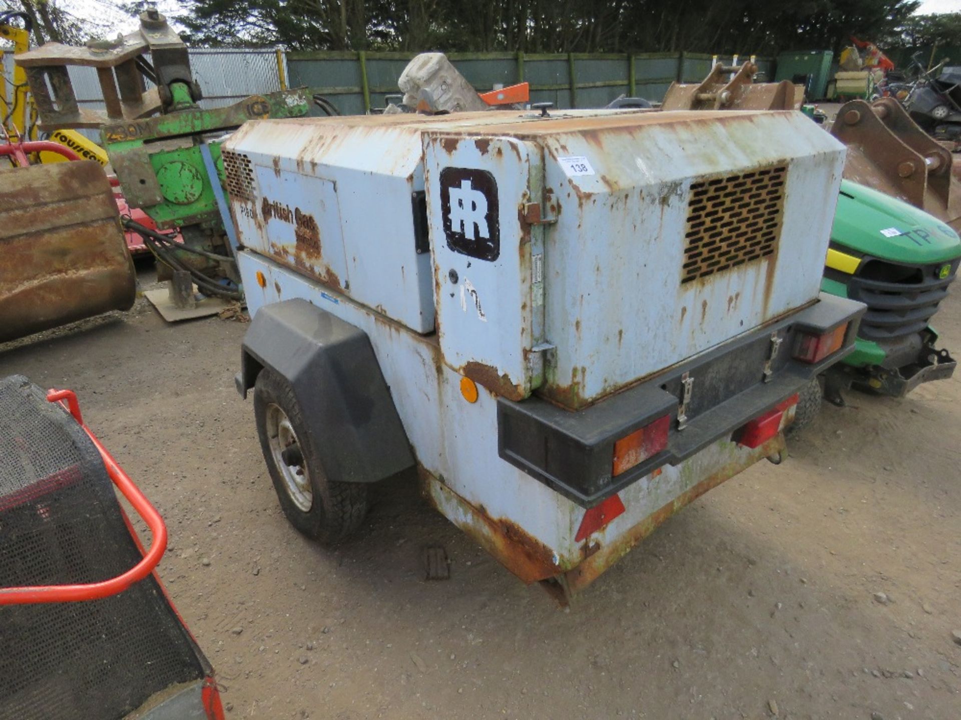 INGERSOLL RAND P130 COMPRESSOR, YEAR 1996. SN:291011E96236. WHEN TESTED WAS SEEN TO TURN OVER AND F