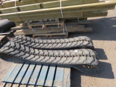 2 X PART WORN KUBOTA 2.5-3 TONNE MINI DIGGER TRACKS.