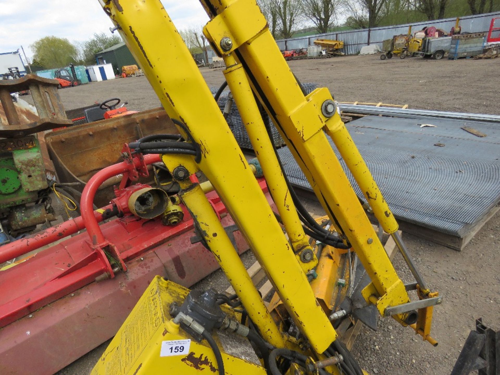 ROUSSEAU RV300 COMPACT TRACTOR FLAIL HEDGE CUTTER. SOURCED FROM A PARISH COUNCIL HAVING CHANGED TO A - Image 3 of 8