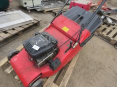 HAYTER HARRIER 56 ROLLER MOWER WITH COLLECTOR.