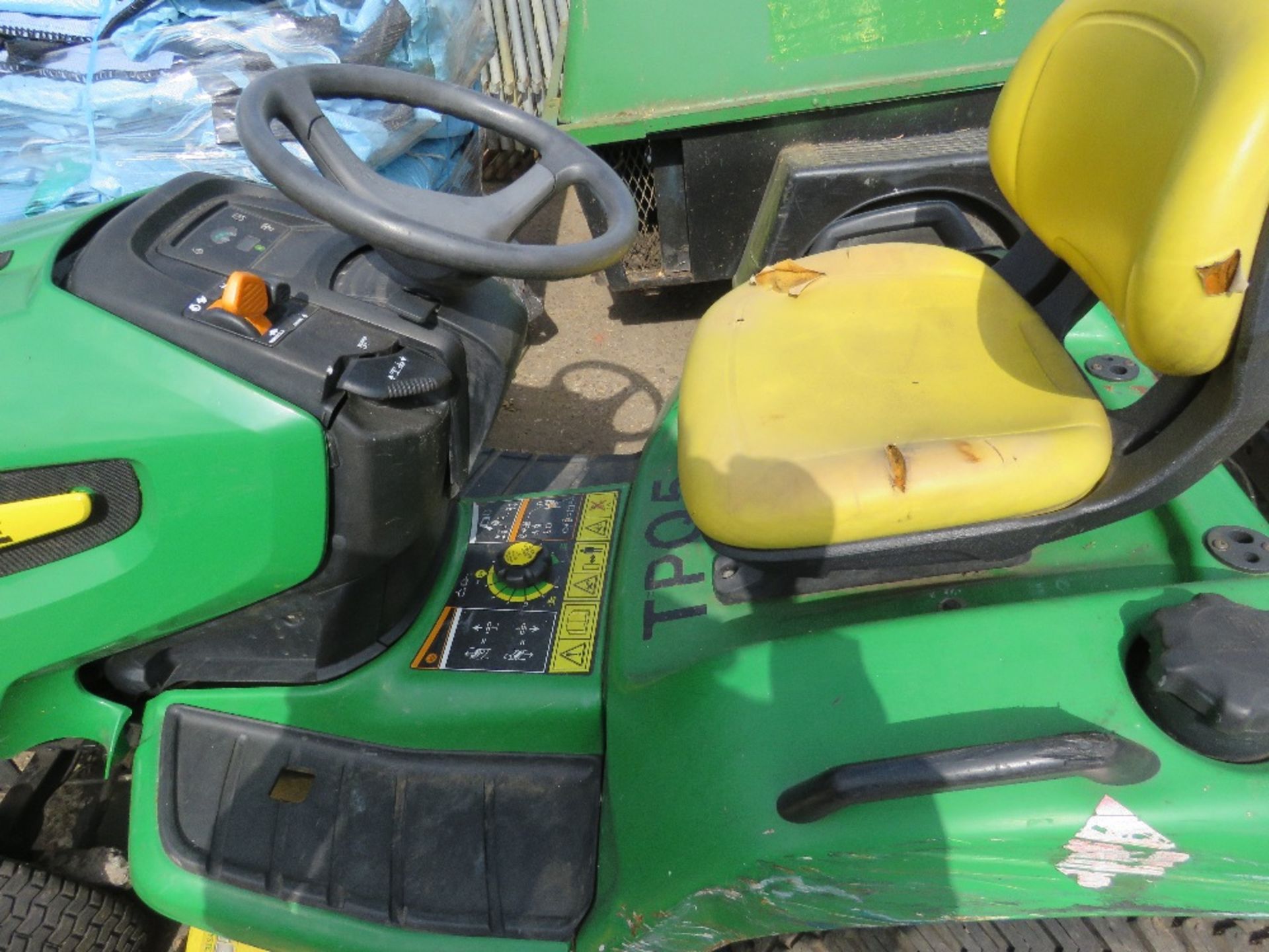JOHN DEERE X540 PROFESSIONAL RIDE ON PETROL MOWER. PREVIOUS COUNCIL USEAGE. STRAIGHT FROM STORAGE, - Image 3 of 6