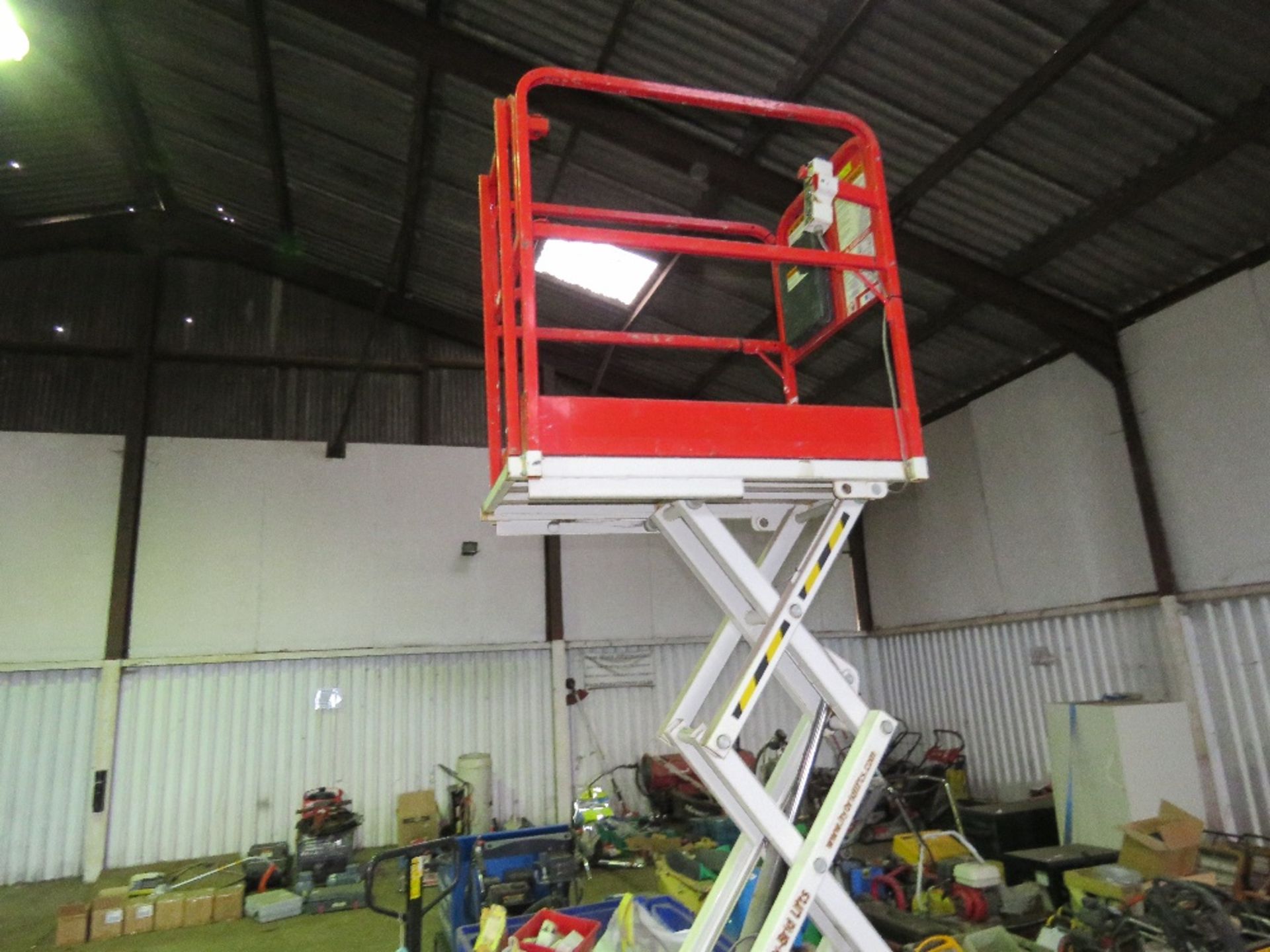 HYBRID HB830 SCISSOR LIFT ACCESS PLATFORM, 14FT MAX WORKING HEIGHT. SN:E0510228. WHEN TESTED WAS SEE