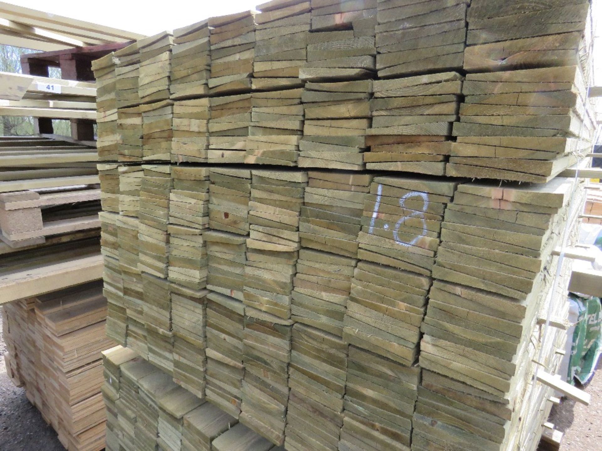 LARGE PACK OF FEATHER EDGE CLADDING TIMBER 1.8M X 10CM APPROX, PRESSURE TREATED. - Image 3 of 3