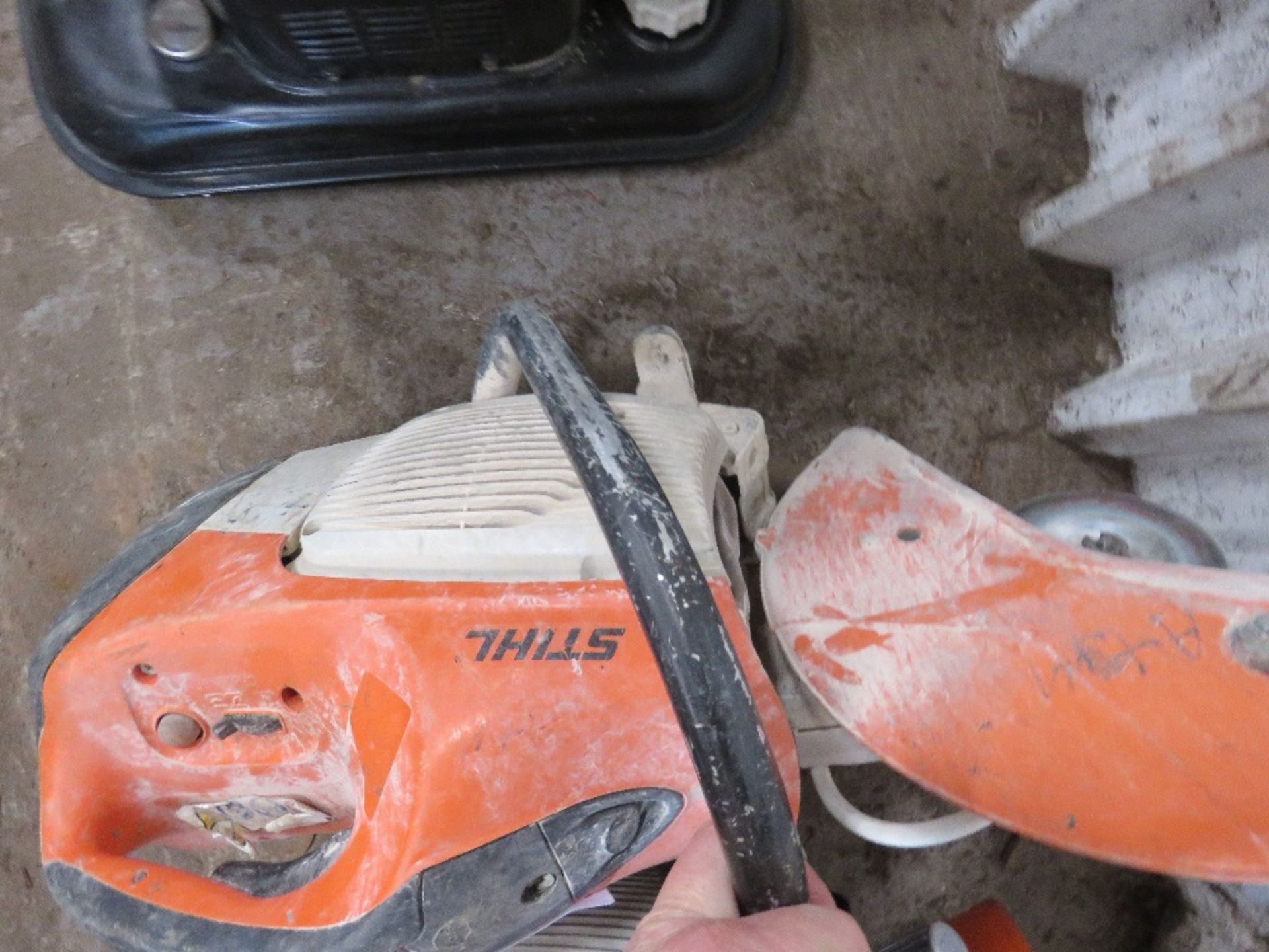 STIHL TS410 PETROL SAW, UNTESTED, CONDITION UNKNOWN. - Image 2 of 3