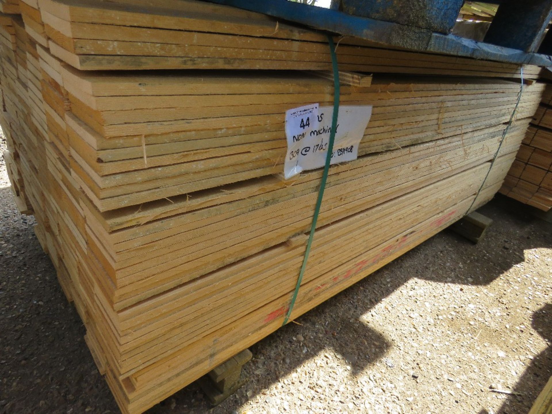 LARGE PACK OF UNTREATED NON MACHINED FINISH TIMBER CLADDING BAORDS, 1.75M X 10CM APPROX. - Image 3 of 3