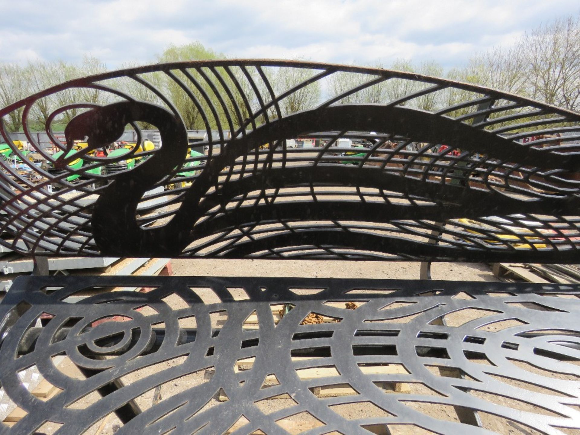 2 X HEAVY DUTY LASER CUT DECORATIVE STEEL BENCHES DEPICTING SWANS. NEVER INSTALLED. 2M WIDE APPROX. - Image 4 of 5