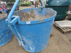 CONCRETE CRANE BUCKET, 1000LITRE CAPACITY. DIRECT FROM LOCAL COMPANY AS PART OF THEIR FLEET RENEWAL