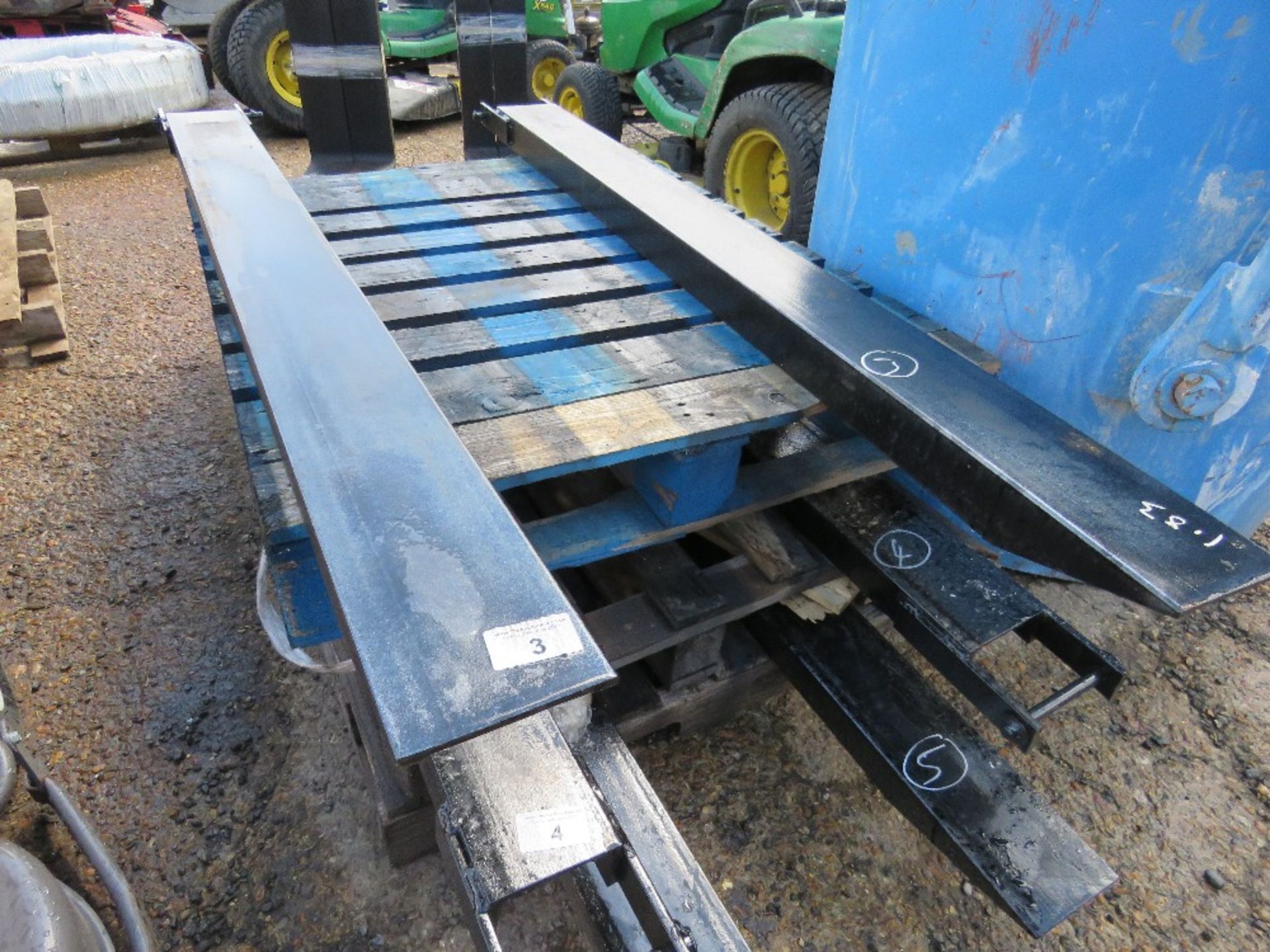 PAIR OF FORKLIFT EXTENSION TINES / SLEEVES. 6FT LENGTH APPROX.