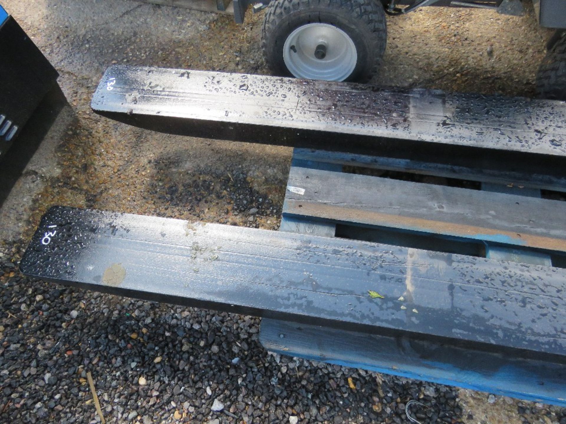 PAIR OF FORKLIFT EXTENSION TINES/SLEEVES, 7FT LENGTH X 7" WIDE APPROX. - Image 3 of 4