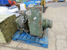 HEAVY DUTY 3 PHASE POWERED BOAT YARD WINCH, WORKING WHEN REMOVED.