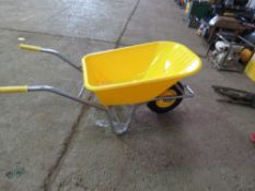 HEAVY DUTY BUILDER'S WHEELBARROW, LIGHTWEIGHT, UNUSED.