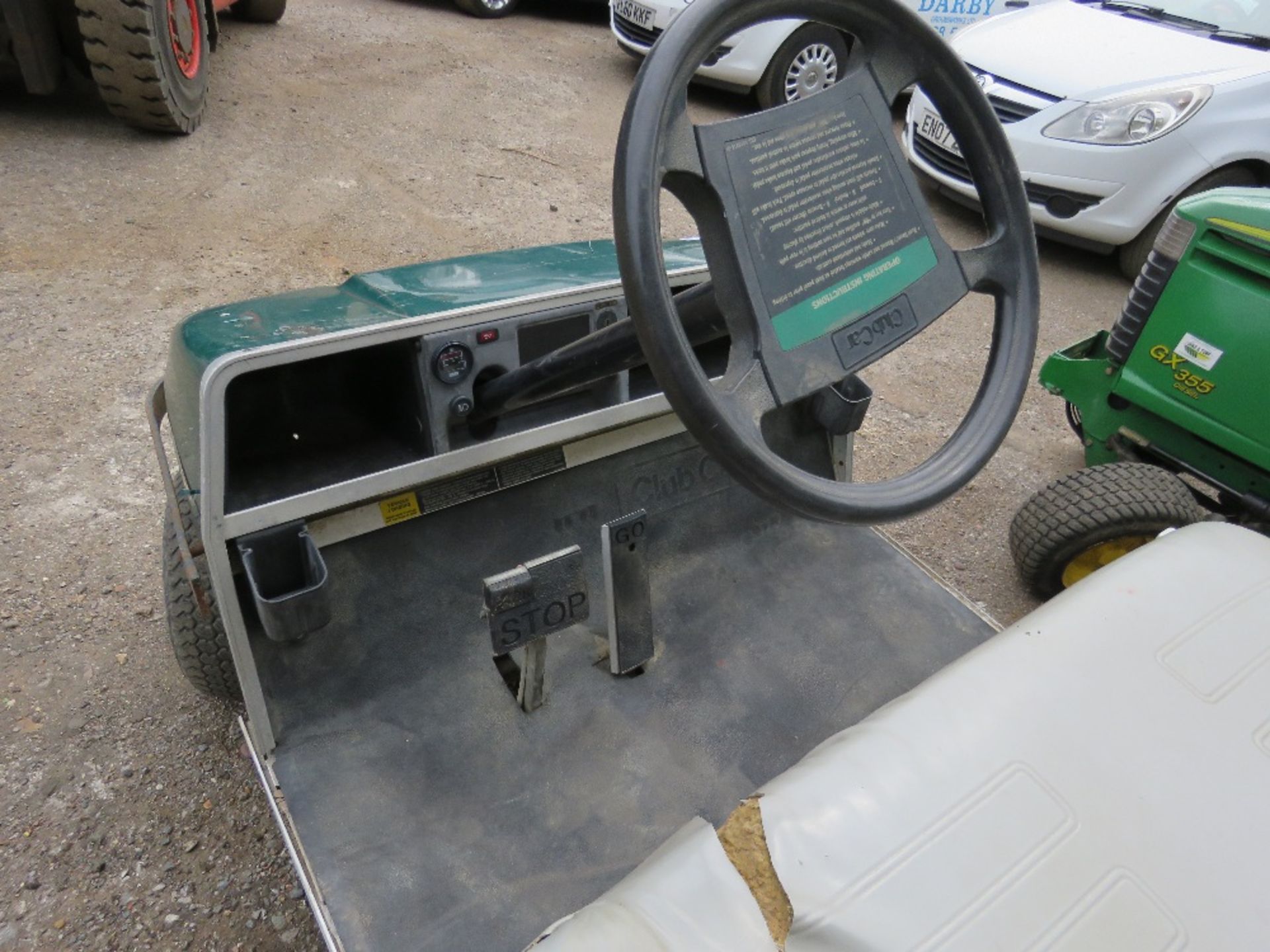 CLUBCAR CARRYALL PETROL UTILITY TRUCK. WHEN TESTED WAS SEEN TO DRIVE, STEER AND BRAKE, - Image 5 of 5