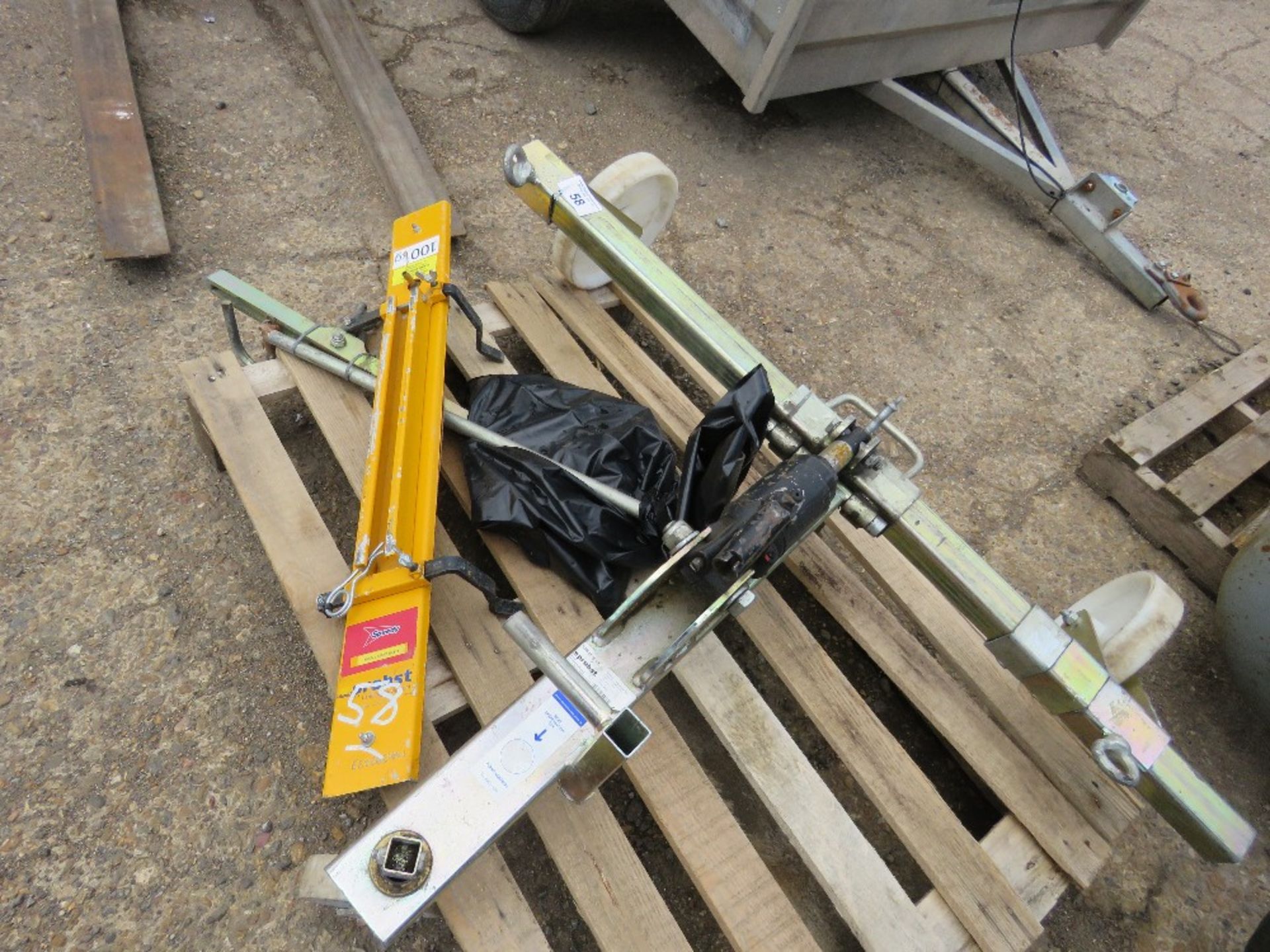 PROBST HYDRAULIC MANHOLE LIFTING TROLLEY. - Image 2 of 4