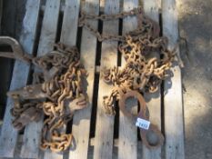 pallet of assorted chains