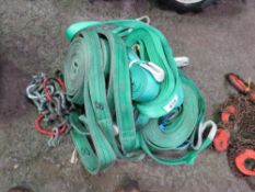 ASSORTED LIFTING SLINGS AND SHACKLES, UNTESTED... NO VAT ON HAMMER PRICE.