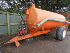 LARGE SIZED TOWED VACUUM TANKER, PTO POWERED. HYDRAULIC REAR VALVE AND HYDRAULIC ACTIVATED BRAKES.