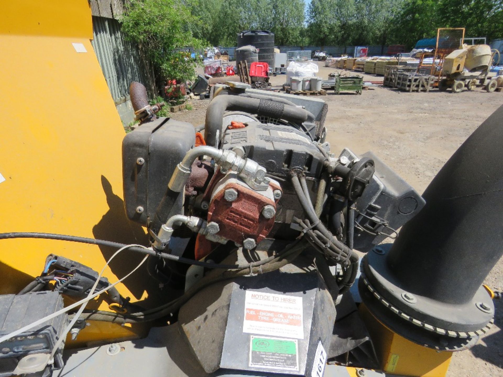 SAELEN COUGAR DR17 EVO DIESEL ENGINED CHIPPER, YEAR 2011. 251 REC HOURS. SN:11101. WHEN TESTED WAS S - Image 5 of 7
