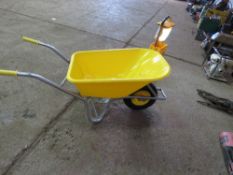 HEAVY DUTY BUILDER'S WHEELBARROW, LIGHTWEIGHT, UNUSED.