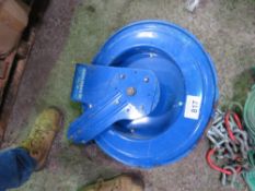 HYDRAULIC HOSE REEL.