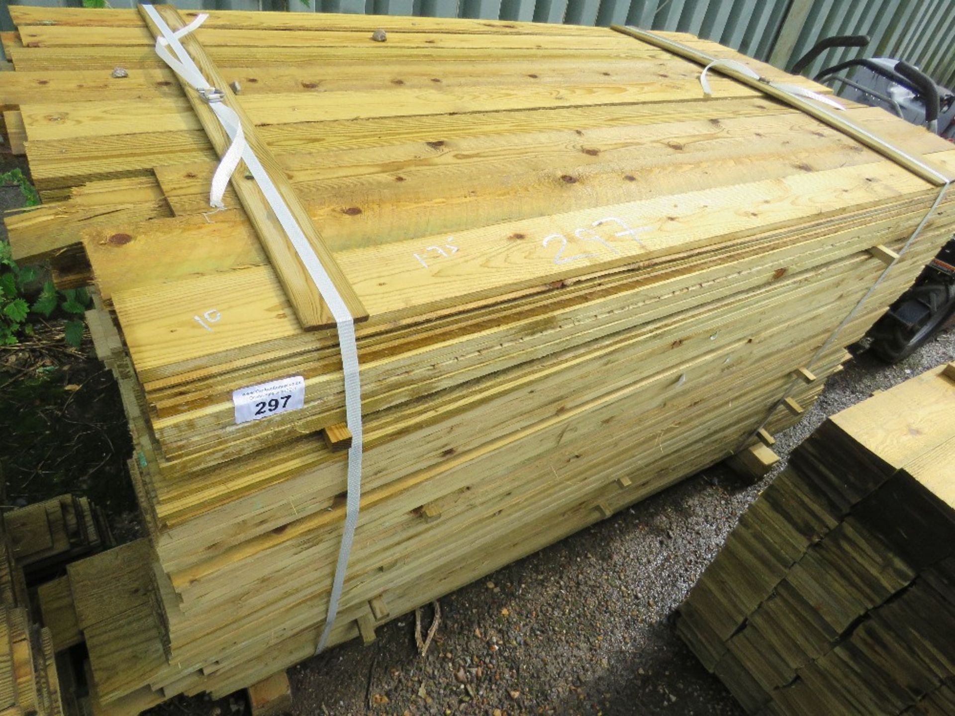LARGE PACK OF PRESSURE TREATED FEATHER EDGE TIMBER CLADDING, 1.75M X 10CM APPROX.