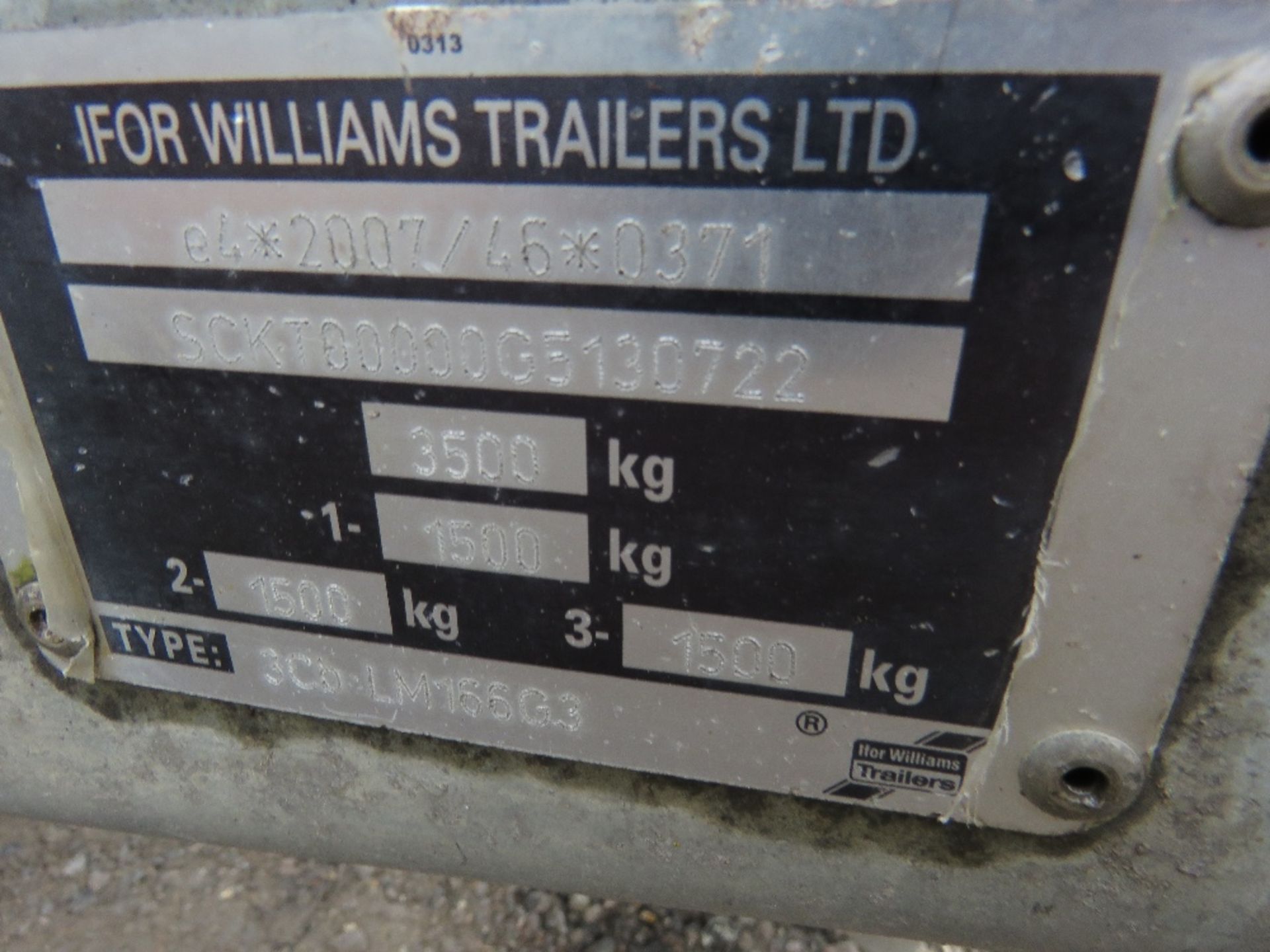 IFOR WILLIAMS LM166G3 TRIAXLED PLANT TRAILER, YEAR 2016. SN:SCKT00000G5130722. DIRECT FROM LOCAL COM - Image 3 of 9